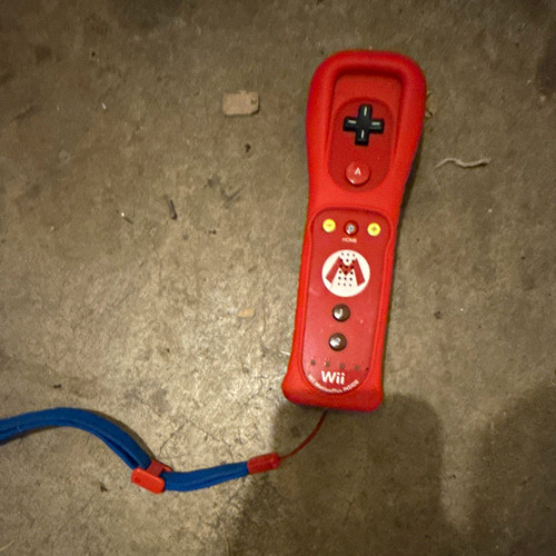Nintendo wii remote plus red - wii,